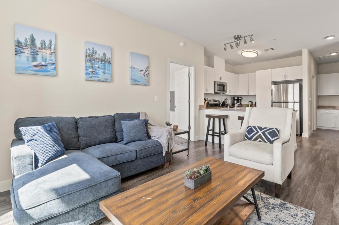 Luxury Retreat - King Beds, Hot Tub, & Pool - Family & Remote Work Friendly Apartment Reno Luaran gambar